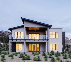 Incredible Bungalow Walk-Out 